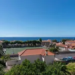 Casa Strelitzia By An Island * Funchal (Madeira)