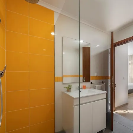 Casa Strelitzia By An Island Funchal (Madeira)