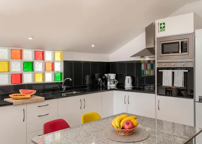 Casa Strelitzia By An Island Prázdninový dům Funchal (Madeira)