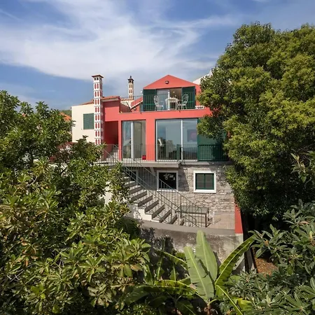 Дом отдыха Casa Strelitzia By An Island Фуншал