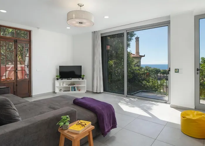 度假居 Casa Strelitzia By An Island