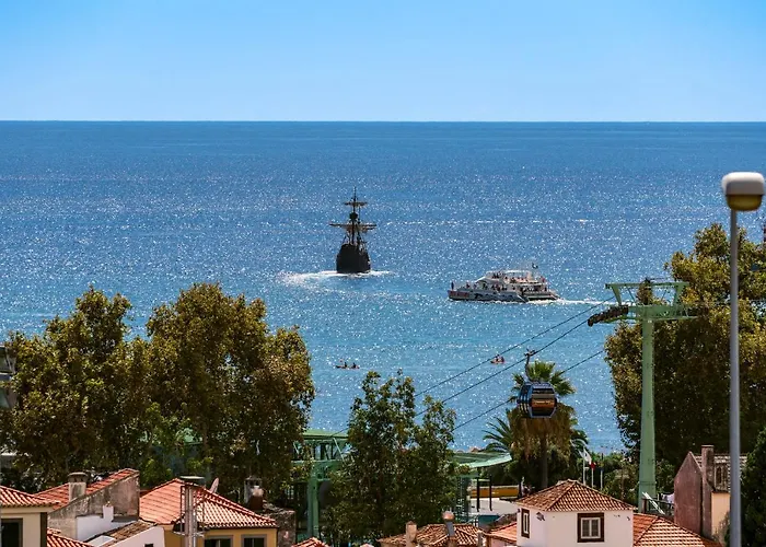 Casa Strelitzia By An Island 度假居