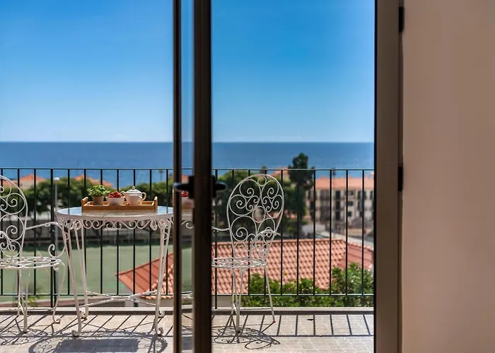 Casa Strelitzia By An Island بيت للعطل فونشال