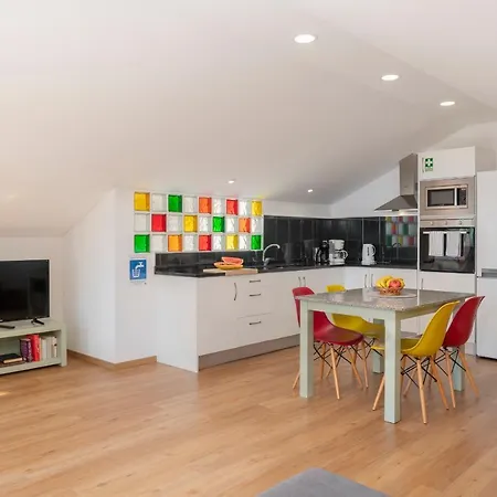 Casa Strelitzia By An Island Dom wakacyjny Funchal (Madeira)